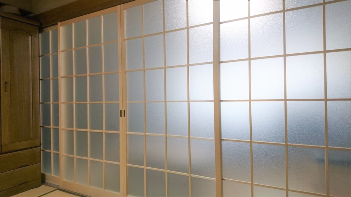 4枚建て木製引き戸の新調 | 常滑市の建具修理なら藤井建具店